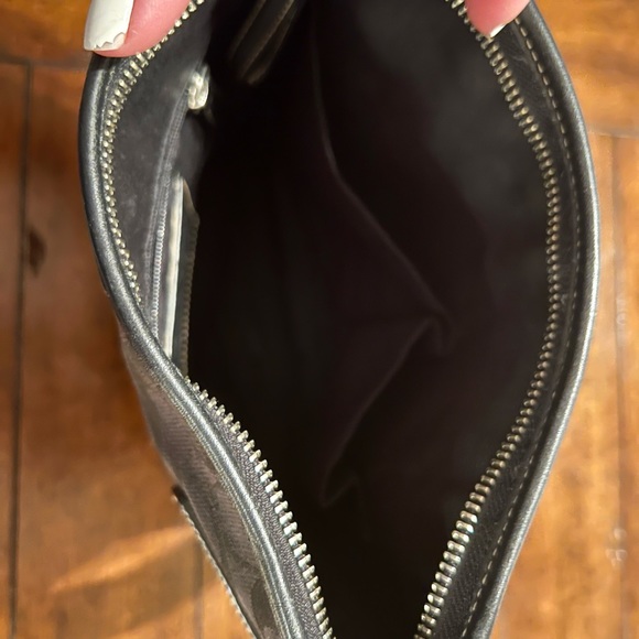 Authentic COACH shoulder bag - Picture 6 of 6